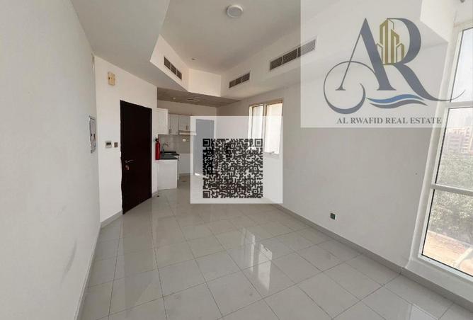 141454301 - Property Image 3