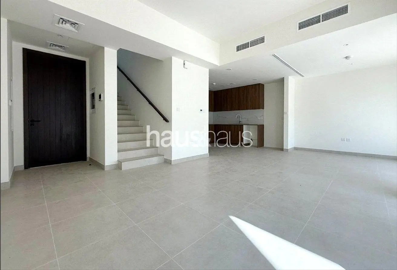 85733061 - Property Main Image