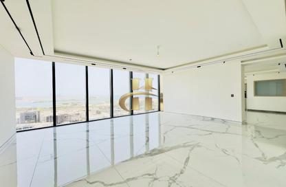 Apartment - 4 Bedrooms - 6 Bathrooms for rent in The S Tower - Dubai Internet City - Dubai