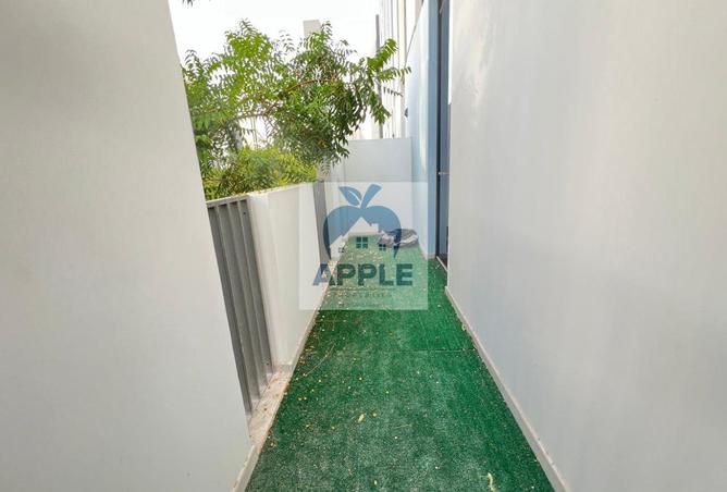 100839812 - Property Image 2