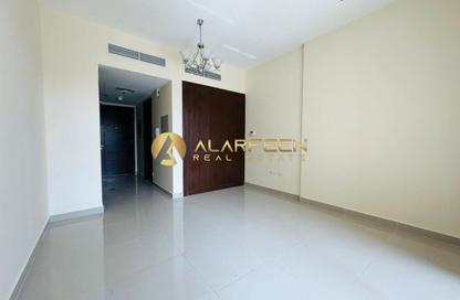 Apartment - Studio - 1 Bathroom for rent in Roxana Residence D - Roxana Residences - District 12 - Jumeirah Village Circle - Dubai