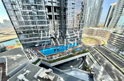 شقة - 3 غرف نوم - 4 حمامات للايجار في راديانت سكوير - مدينة الأضواء - جزيرة الريم - أبوظبي