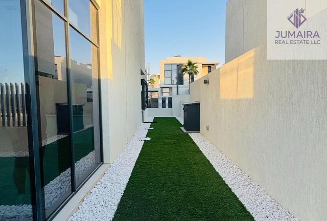 73114485 - Property Image 2