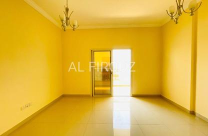 Apartment - 1 - 2 for rent in Lootah Residence 2 - International City Phase 2 - Al Warsan 4 - Al Warsan - Dubai