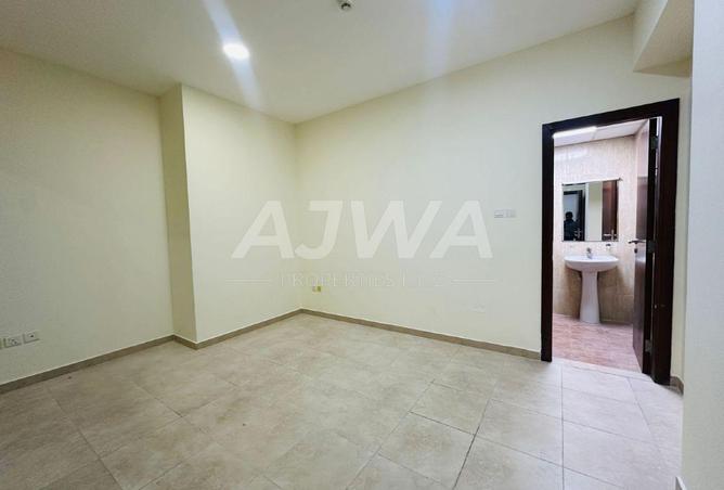 57765476 - Property Image 3