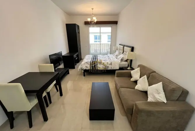 153317800 - Property Image 2