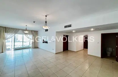 شقة - 2 غرف نوم - 3 حمامات للايجار في برج النجوم - وسط مدينة دبي - دبي