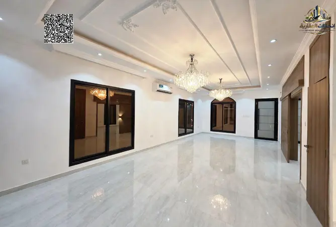 165040504 - Property Image 3