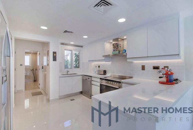 69524070 - Property Image 2