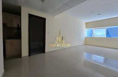 Apartment - Studio - 1 Bathroom for rent in Tiger Building Al Qadesia - Al Nahda - Sharjah