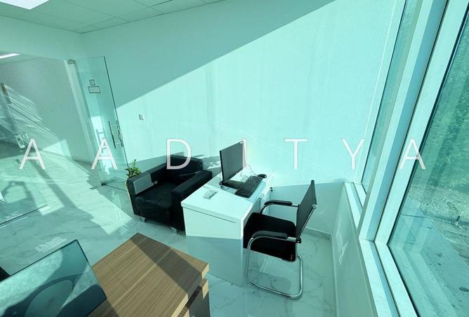 2Olxuowc8g4 - Property Image 2