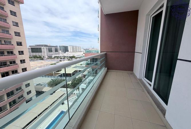 70271000 - صورة العقار 3