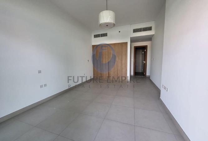 123392609 - Property Main Image