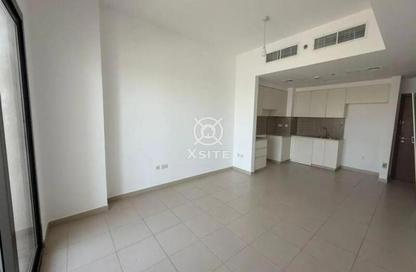 Apartment - 2 Bedrooms - 3 Bathrooms for rent in Hayat Boulevard 2A - Hayat Boulevard 2 - Hayat Boulevard - Town Square - Dubai