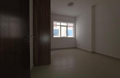Apartment - 1 Bedroom - 2 Bathrooms for rent in Al Amira Village - Al Yasmeen - Ajman