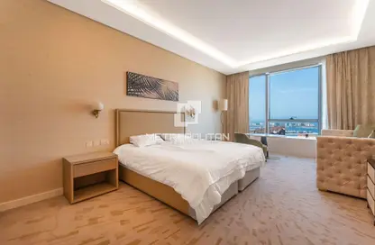 Apartment - Studio - 1 Bathroom for sale in The Palm Tower - Palm Jumeirah - Dubai