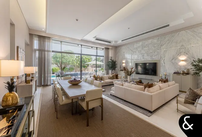 156900401 - Property Image 2