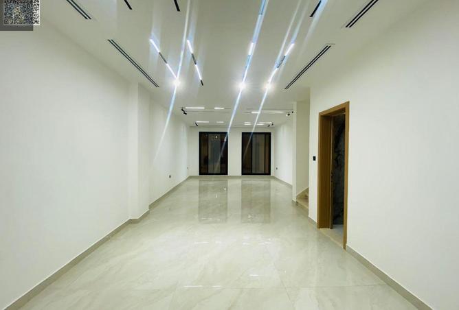 132489074 - Property Image 3