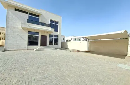 Villa - 4 Bedrooms - 6 Bathrooms for rent in Al Sweihat - Wasit - Sharjah