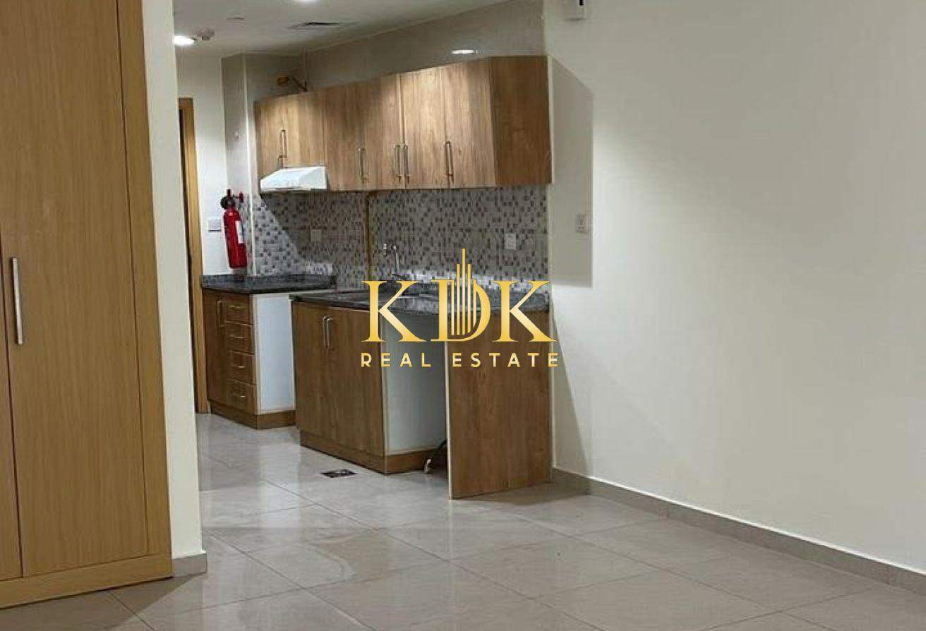 Elegant Studio | Comfortable Living | Call Now photo 4