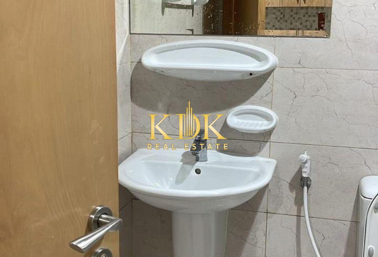 Elegant Studio | Comfortable Living | Call Now photo 7