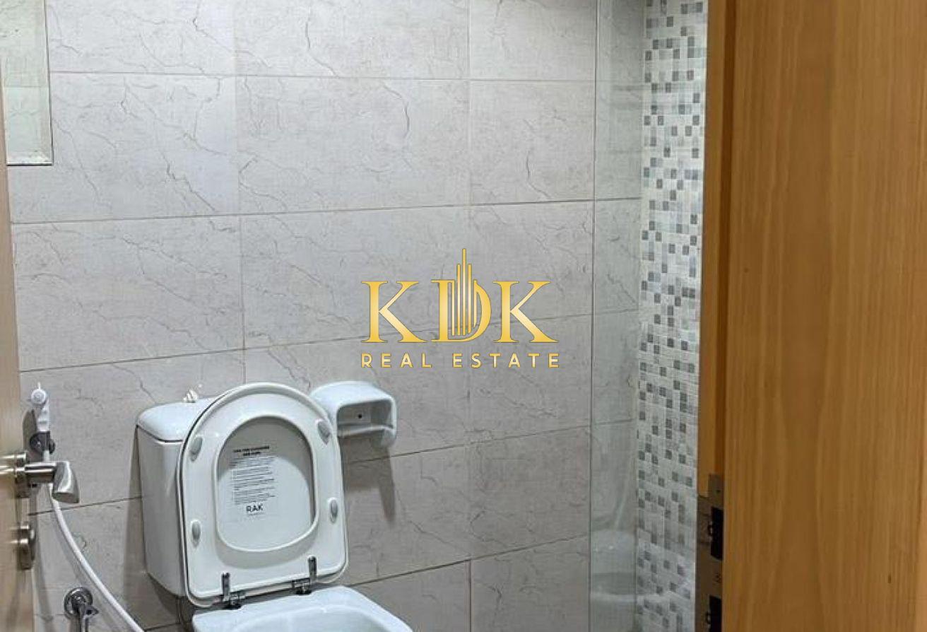 Elegant Studio | Comfortable Living | Call Now photo 8
