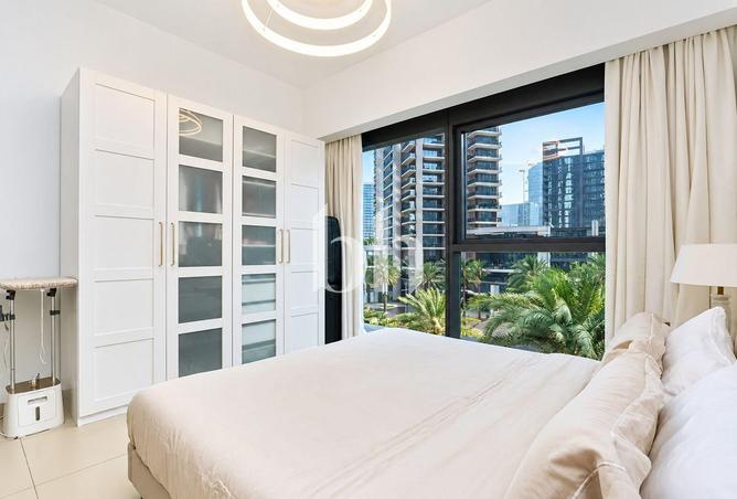 1-bed apartment in Act One — photo 4