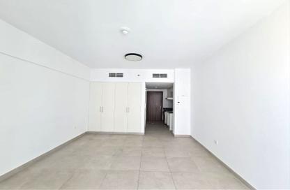 Apartment - Studio - 1 Bathroom for rent in Areej Apartments - Aljada - Sharjah