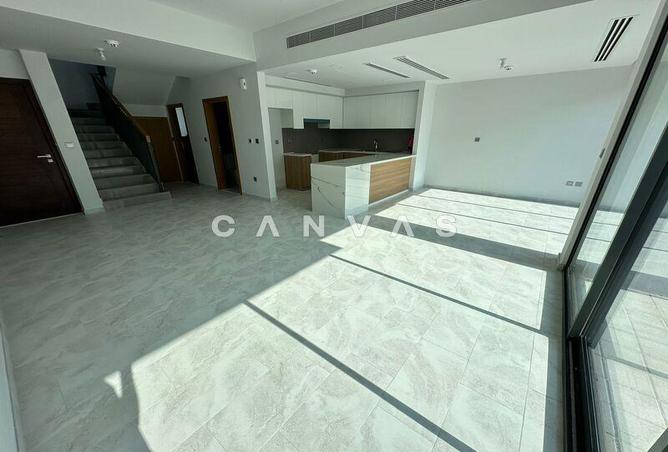 73864958 - صورة العقار 2