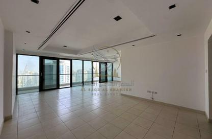 Apartment - 3 - 5 for rent in Al Khan Corniche - Al Khan - Sharjah