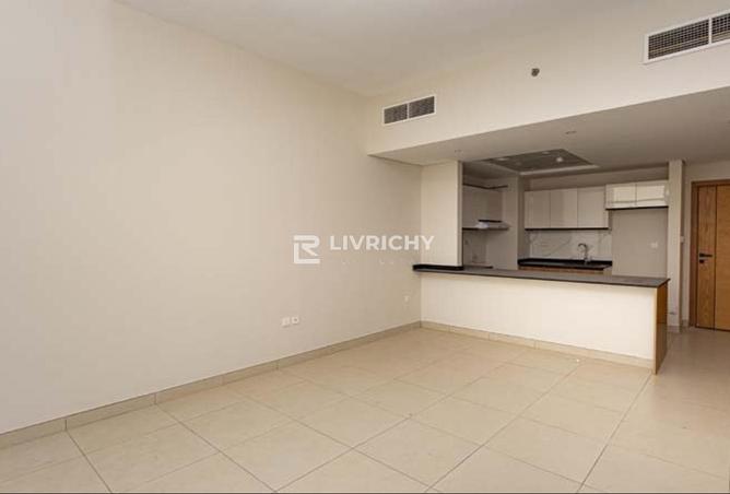 EASY ACCESS | DIRECT BUYERS ONLY | MODERN LIVING