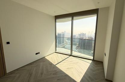 Apartment - 1 - 1 for sale in Peninsula Three - Peninsula - Business Bay - Dubai