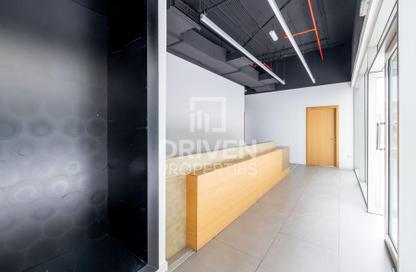 Retail - Studio for rent in API 1000 - Umm Al Sheif - Dubai