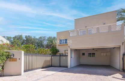 Villa - 4 Bedrooms - 5 Bathrooms for sale in Meadows 9 - Meadows - Dubai Villa - 4 Bedrooms - 5 Bathrooms for sale in Meadows 9 - Meadows - Dubai