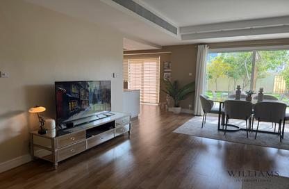 Villa - 3 - 3 for rent in Springs 10 - The Springs - Dubai Villa - 3 - 3 for rent in Springs 10 - The Springs - Dubai