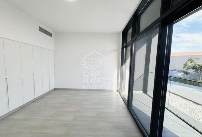 84080402 - Property Image 3