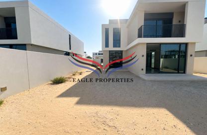 Villa - 3 - 4 for rent in Fairway Villas - Emaar South - Dubai South (Dubai World Central) - Dubai Villa - 3 - 4 for rent in Fairway Villas - Emaar South - Dubai South (Dubai World Central) - Dubai