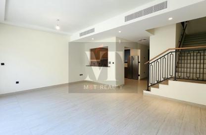 Townhouse - 4 - 3 for rent in Portofino - Damac Lagoons - Dubai