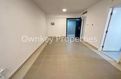 Apartment - Studio - 1 Bathroom for rent in AAAF Building - Al Mankhool - Bur Dubai - Dubai