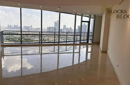 شقة - 2 غرف نوم - 3 حمامات للايجار في سكاي جاردنز - مركز دبي المالي العالمي - دبي
