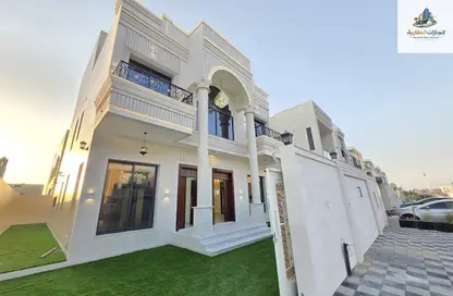 فيلا - 5 غرف نوم - 7 حمامات للبيع في الزاهية جاردنز - الزاهية - عجمان