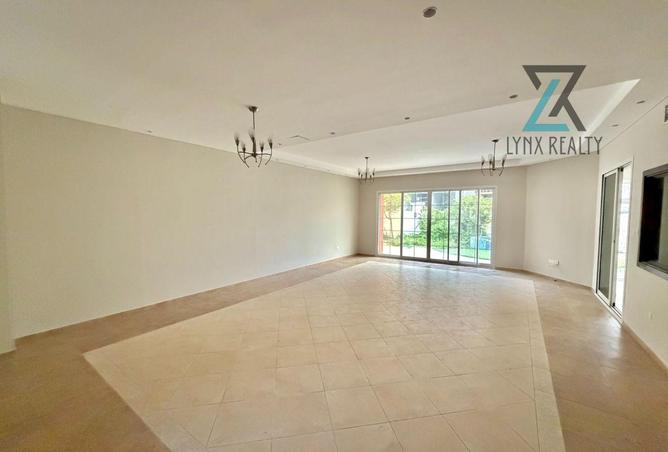 123834616 - Property Image 2