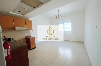 Apartment - Studio - 1 Bathroom for rent in New Al Taawun Road - Al Taawun - Sharjah Apartment - Studio - 1 Bathroom for rent in New Al Taawun Road - Al Taawun - Sharjah