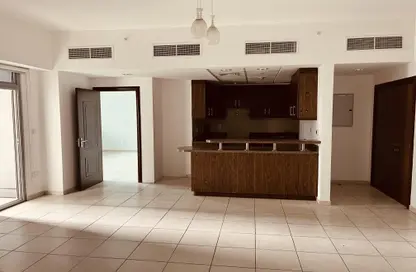 شقة - 1 حمام للايجار في B برج - الأبراج الإدارية - الخليج التجاري - دبي