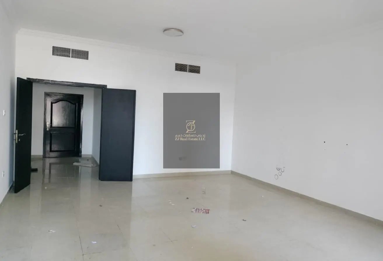 156923034 - Property Main Image
