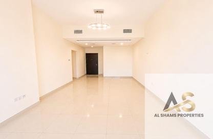 Apartment - 2 Bedrooms - 3 Bathrooms for rent in Arzco Hamriya Building - Al Hamriya - Bur Dubai - Dubai