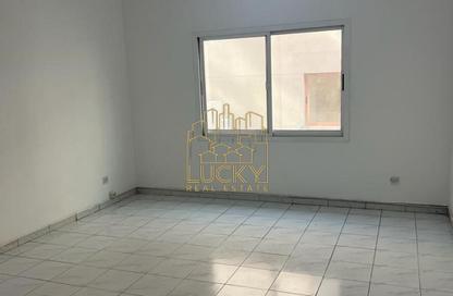 Apartment - Studio - 1 Bathroom for rent in Falaknaz Building 3 - Al Karama - Dubai