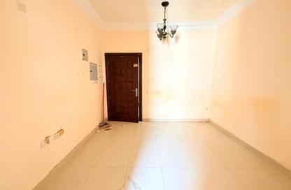 Apartment - Studio - 1 Bathroom for rent in Fire Station Road - Muwaileh - Sharjah