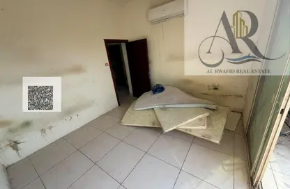 Apartment - 2 Bedrooms - 2 Bathrooms for rent in Al Jurf Industrial 1 - Al Jurf Industrial - Ajman
