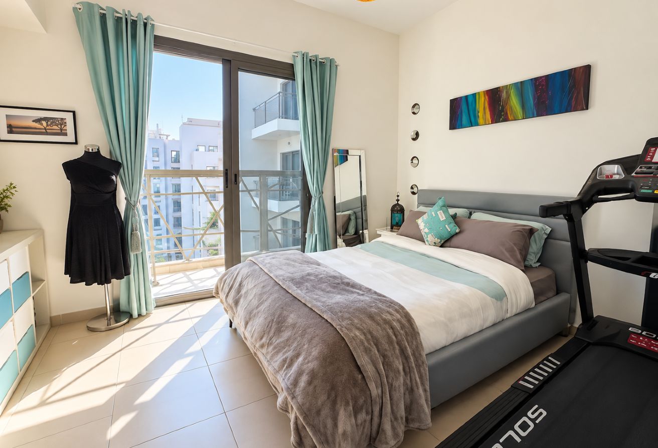 2 bedroom apartment in Zahra Apartments 1B, Town Square: 9